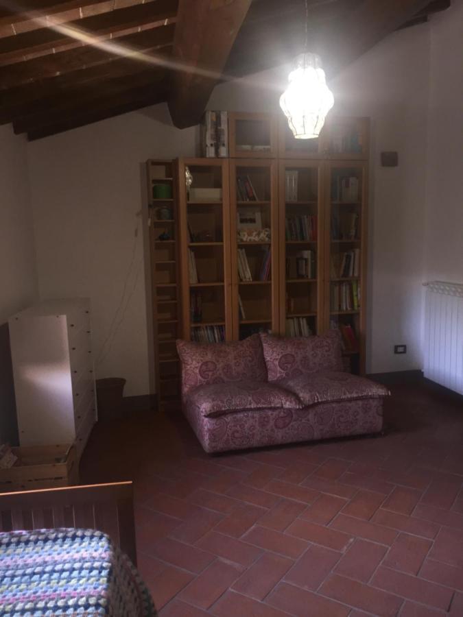 Castello Di Urbech Lejlighed Pratovecchio Eksteriør billede